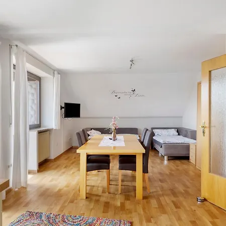 Lägenhet Gabis